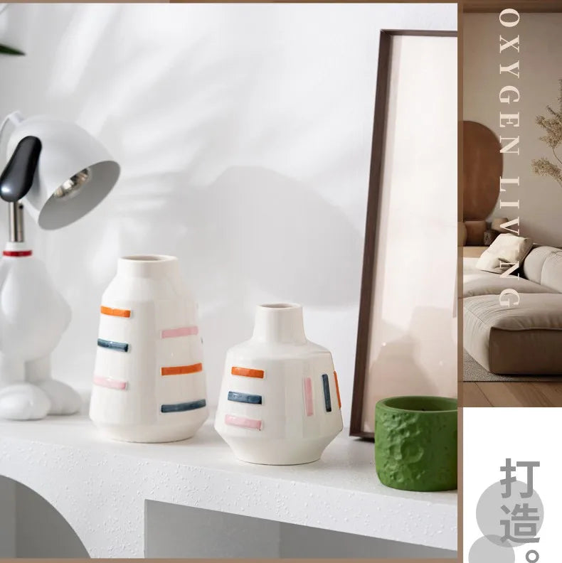 Norév Simple and Elegant Aesthetic Vase Ceramic