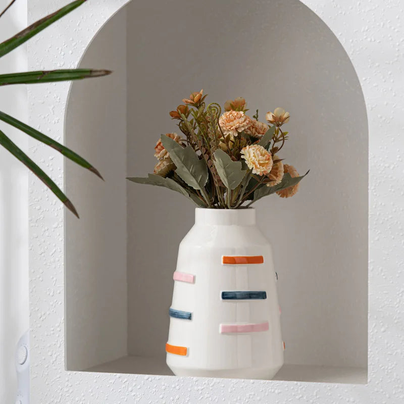 Norév Simple and Elegant Aesthetic Vase Ceramic